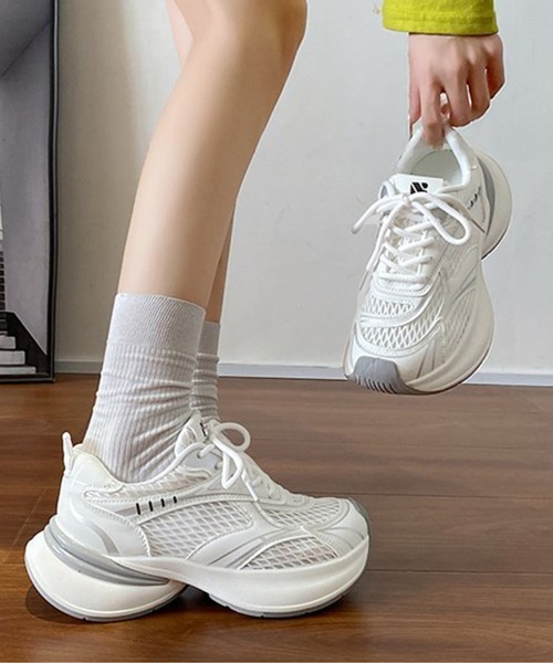 Miniministore(ミニミニストア)の「厚底スニーカー軽量メッシュスニーカー美脚(スニーカー・レディース・シルバー/ホワイト・23.0cm/24.5cm/24.0cm/23.5cm/25.0cm)」の9枚目の写真