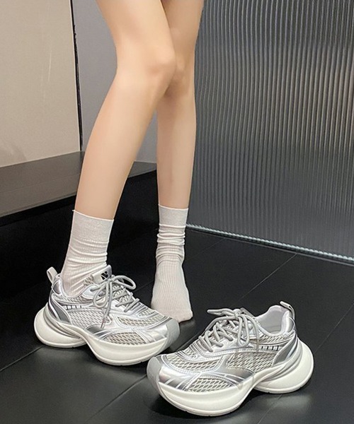 Miniministore(ミニミニストア)の「厚底スニーカー軽量メッシュスニーカー美脚(スニーカー・レディース・シルバー/ホワイト・23.0cm/24.5cm/24.0cm/23.5cm/25.0cm)」の10枚目の写真