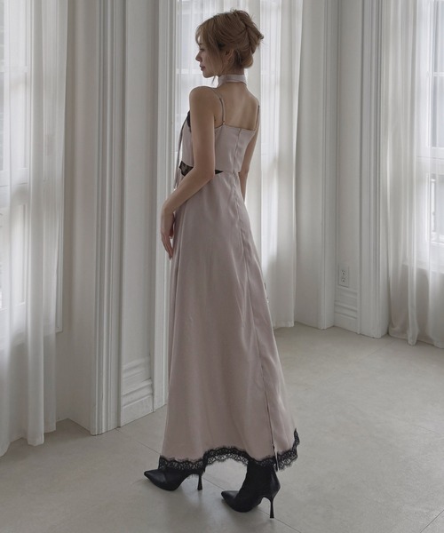 ROYAL PARTY(ロイヤルパーティー)の「ストール付レーストリムマットサテンロングキャミワンピース(ワンピース・レディース・ブルー/ブラック/ベージュ・FREE)」の15枚目の写真