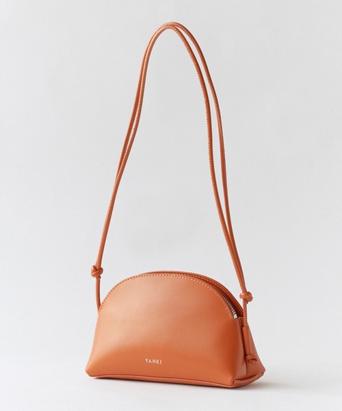 YAHKI(ヤーキ)の「YAHKI/ヤーキ CROSSBODY BAG_PURSIMMON クロスボディバッグ ショルダーバッグ レザー レディース 高級感 秋服 2026年秋冬(ショルダーバッグ・レディース・ブラック/ブラウン/オレンジ・FREE)」の5枚目の写真
