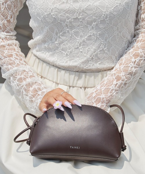 YAHKI(ヤーキ)の「YAHKI/ヤーキ CROSSBODY BAG_PURSIMMON クロスボディバッグ ショルダーバッグ レザー レディース 高級感 秋服 2026年秋冬(ショルダーバッグ・レディース・ブラック/ブラウン/オレンジ・FREE)」の19枚目の写真