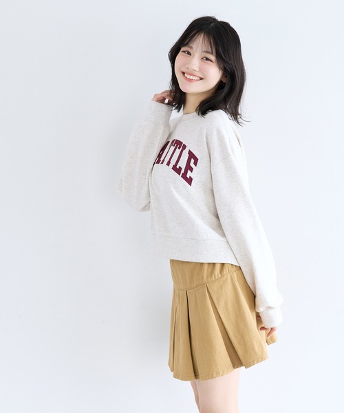 coca(coca)(コカ)の「ユース ワッペンスウェットトップス(スウェット・レディース・ライトグレー/チャコール・L/S/M)」の4枚目の写真