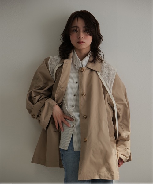 LYORI(リオリ)の「【スカーフSET】マルチWAYデザイン ミドルトレンチコート ボリューム(トレンチコート・レディース・ベージュ・FREE)」の21枚目の写真