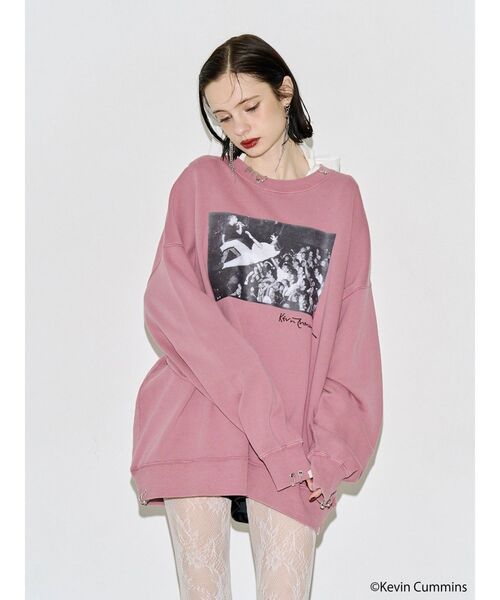 jouetie(ジュエティ)の「【KevinCummins×PosTokyo】スウェットプルオーバー(Tシャツ/カットソー・レディース・ピンク/オフホワイト/ブラック・FREE)」の22枚目の写真