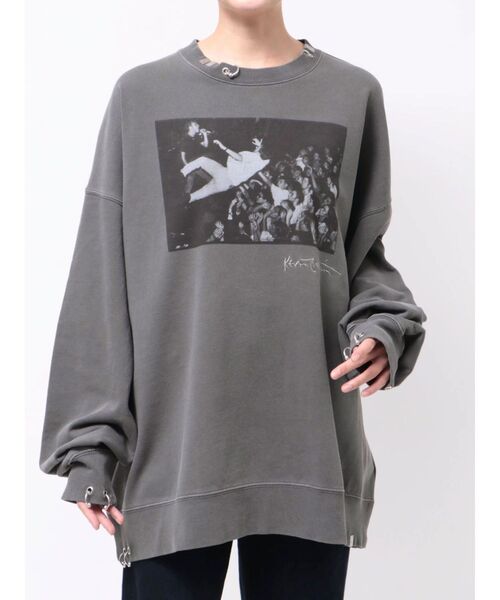 jouetie(ジュエティ)の「【KevinCummins×PosTokyo】スウェットプルオーバー(Tシャツ/カットソー・レディース・ピンク/オフホワイト/ブラック・FREE)」の4枚目の写真