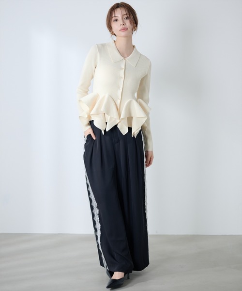 AND COUTURE(アンドクチュール)の「サイドレースラインワイドパンツ(その他パンツ・レディース・ブラック/ダークブラウン・SMALL/MEDIUM)」の5枚目の写真
