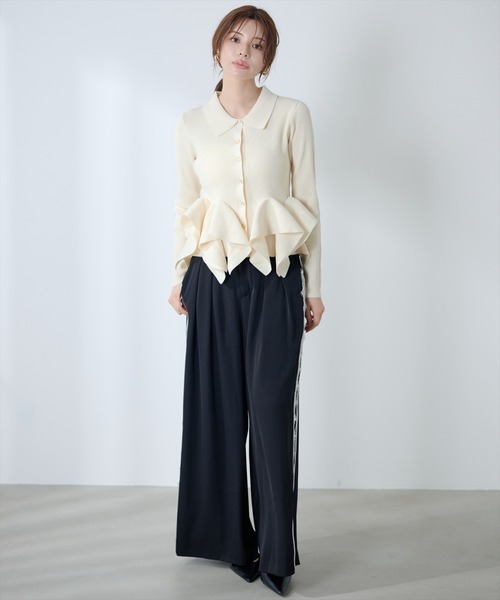 AND COUTURE(アンドクチュール)の「サイドレースラインワイドパンツ(その他パンツ・レディース・ブラック/ダークブラウン・SMALL/MEDIUM)」の13枚目の写真