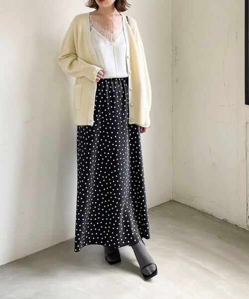 NOLLEY’S Sophi（ノーリーズソフィ）の「ウォッシャブルドットサテンナロースカート（スカート・レディース・ブラック系その他・38/36/34）」の16枚目の写真