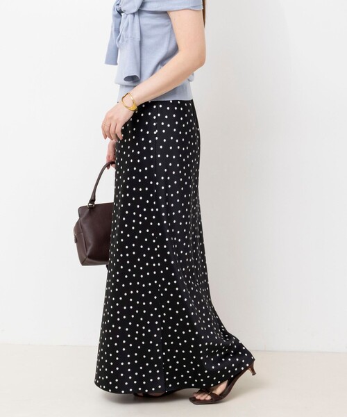 NOLLEY’S Sophi（ノーリーズソフィ）の「ウォッシャブルドットサテンナロースカート（スカート・レディース・ブラック系その他・38/36/34）」の10枚目の写真