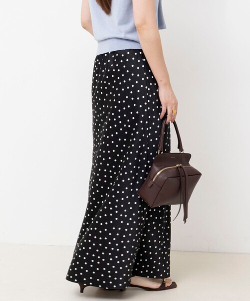 NOLLEY’S Sophi（ノーリーズソフィ）の「ウォッシャブルドットサテンナロースカート（スカート・レディース・ブラック系その他・38/36/34）」の11枚目の写真