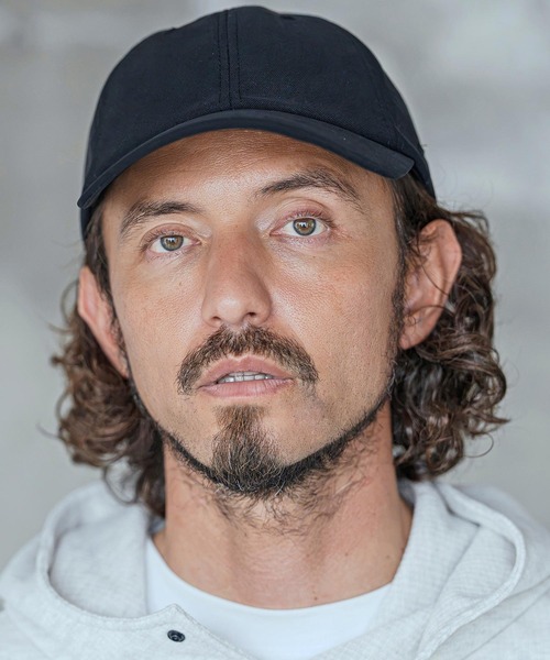 CAMBIO(カンビオ)の「mko13755-Simple Long Visor Cap ロングバイザーキャップ(NF-262-BO003)(キャップ・メンズ・チャコールグレー/ブラック/ダークベージュ・M/L)」の8枚目の写真