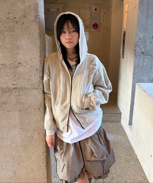 ROARINGRAD(ロアリングラド)の「デミジクロップフードジップアップサンド(パーカー・レディース・その他・MEDIUM/LARGE)」の13枚目の写真