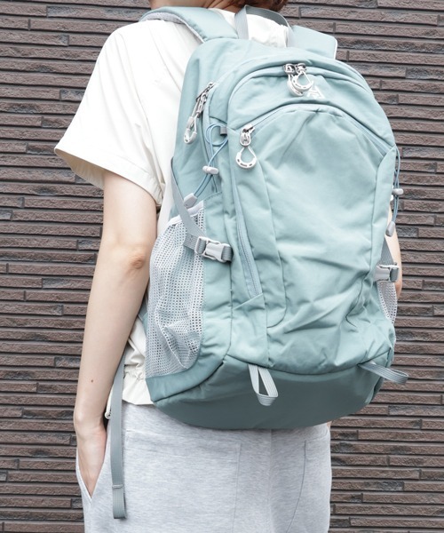 Alum'(アルム)の「【韓国風/ゴープコア】くすみカラー メッシュポケット ビッグバックパック(バックパック/リュック・レディース・ブラック/ピンク/ブルー・FREE)」の17枚目の写真