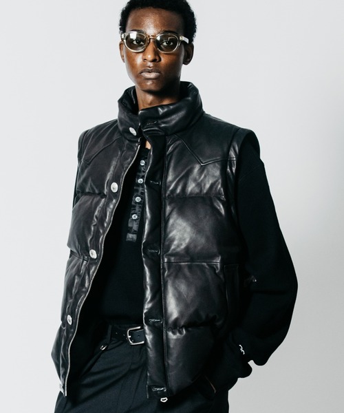 CRIMIE(クライミー)の「2WAY CONVERTIBLE CONCHO SHEEP LEATHER DOWN JACKET(ダウンジャケット/コート・メンズ・ブラック・XXL/XL/L/M/S)」の2枚目の写真