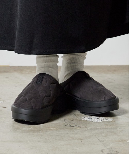 OOFOS(ウーフォス)の「OOFOS/ウーフォス OOcOOzie Platform Posh Mule リカバリーバックレスミュール サンダル スエード スポーツ アウトドア メンズ 2026年秋冬(サンダル・レディース・ブラック・23cm/24cm/25cm)」の9枚目の写真