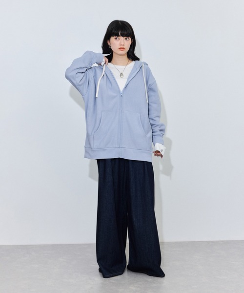 Champion(チャンピオン)の「【Champion for ADAM ET ROPE'】別注ZIP HOODIE(パーカー・レディース・ライトグレー/サックスブルー/ブラウン/ブラック・FREE)」の20枚目の写真