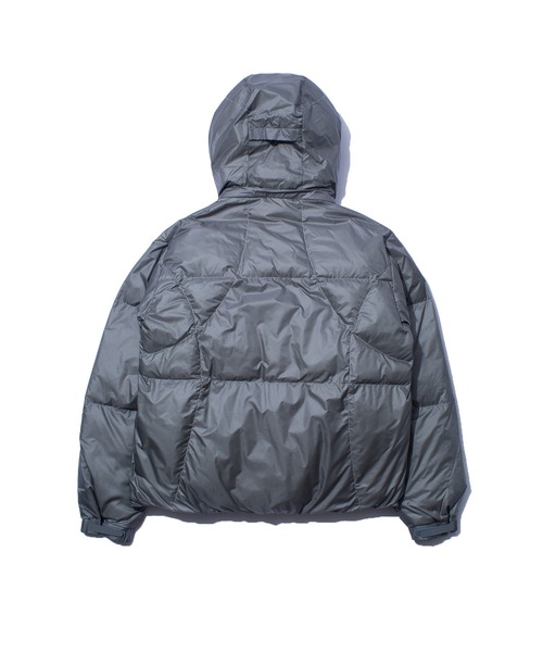 F/CE. （エフシーイー）の「F/CE. PERTEX MINIMAL PADDING PARKA 2.0 / エフシーイー パーテックス ミニマル パディング パーカー 2.0（ダウンジャケット/コート・メンズ・ブラック/グレー・SMALL/MEDIUM/LARGE）」の10枚目の写真