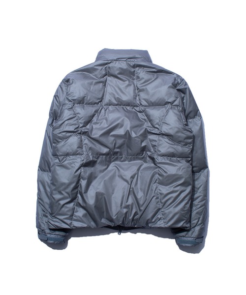 F/CE. （エフシーイー）の「F/CE. PERTEX MINIMAL PADDING PARKA 2.0 / エフシーイー パーテックス ミニマル パディング パーカー 2.0（ダウンジャケット/コート・メンズ・ブラック/グレー・SMALL/MEDIUM/LARGE）」の7枚目の写真
