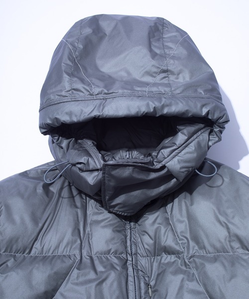 F/CE. （エフシーイー）の「F/CE. PERTEX MINIMAL PADDING PARKA 2.0 / エフシーイー パーテックス ミニマル パディング パーカー 2.0（ダウンジャケット/コート・メンズ・ブラック/グレー・SMALL/MEDIUM/LARGE）」の6枚目の写真