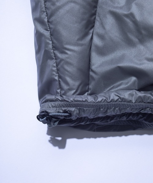 F/CE. （エフシーイー）の「F/CE. PERTEX MINIMAL PADDING PARKA 2.0 / エフシーイー パーテックス ミニマル パディング パーカー 2.0（ダウンジャケット/コート・メンズ・ブラック/グレー・SMALL/MEDIUM/LARGE）」の18枚目の写真