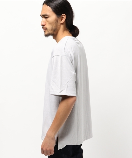 GLOBAL WORK(グローバルワーク)の「【吸水速乾】WフェイスBIGTEE/723268(Tシャツ/カットソー・メンズ・ホワイト/ベージュ/ブラック・X-LARGE/LARGE/SMALL/MEDIUM)」の6枚目の写真