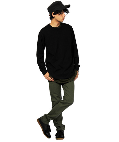 ８(eight)（エイト）の「ロング丈 長袖Ｔシャツ カットソー 半袖Tシャツ 付き アンサンブル （Tシャツ/カットソー・メンズ・ベージュ/ブラック/カーキ・LARGE/MEDIUM）」の16枚目の写真