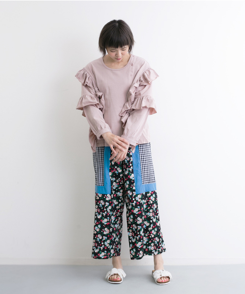 MERLOT（メルロー）の「ラッフルフリル前ボタントップス9129（シャツ/ブラウス・レディース・チャコールグレー/アイボリー/ライトブルー/ピンク・FREE）」の10枚目の写真