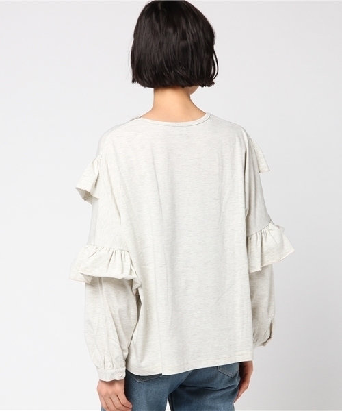 MERLOT（メルロー）の「ラッフルフリル前ボタントップス9129（シャツ/ブラウス・レディース・チャコールグレー/アイボリー/ライトブルー/ピンク・FREE）」の8枚目の写真