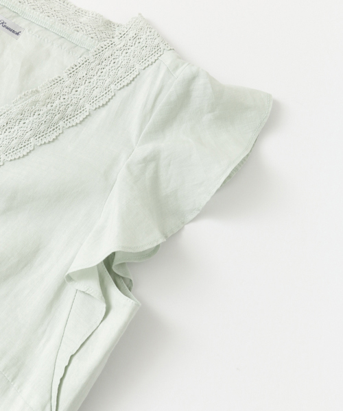 URBAN RESEARCH(アーバンリサーチ)の「UR Vネックレース付ラミーブラウス(シャツ/ブラウス・レディース・オフホワイト/ミント/サックスブルー・FREE)」の19枚目の写真