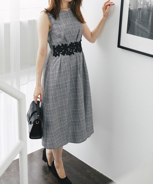 tocco closet(トッコ クローゼット)の「ウエストレース×グレンチェックマキシ丈ワンピース(ワンピース・レディース・ネイビー/レッド系その他・M)」の19枚目の写真