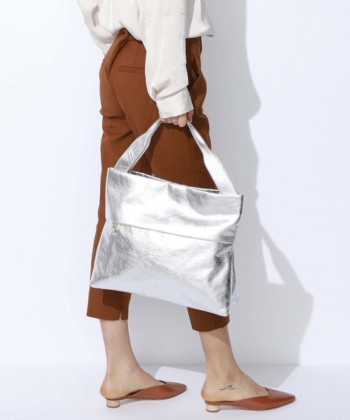 TOPKAPI（トプカピ）の「イタリアンシュリンクレザー・2マチトートバッグSOFFICE[ソフィチェ]（トートバッグ・レディース・ブラック/シルバー/グレー×ピンク・FREE）」の3枚目の写真