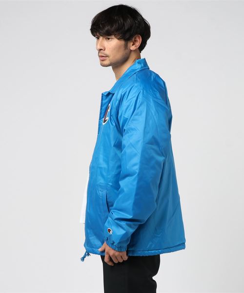 Champion(チャンピオン)の「Champion/チャンピオン シェルパコーチジャケット(ブルゾン・メンズ・ブラック/ブルー/アイボリー・S/M/L)」の4枚目の写真