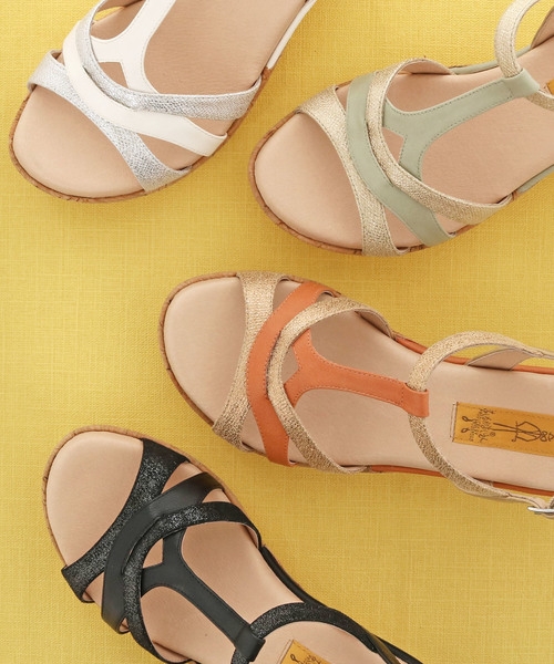 あしながおじさん（アシナガオジサン）の「〈あしながおじさん〉プラットフォームサンダル（サンダル・レディース・ライトグリーン/ブラック/ホワイト/ピンク・S/LL/M/L）」の5枚目の写真