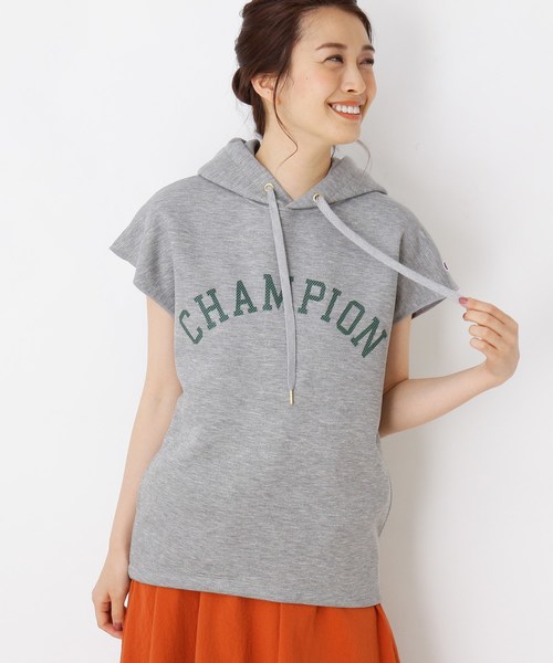 Champion(チャンピオン)の「Champion フーデットフレンチプルオーバー(パーカー・レディース・グレー/ブラック・02)」の2枚目の写真