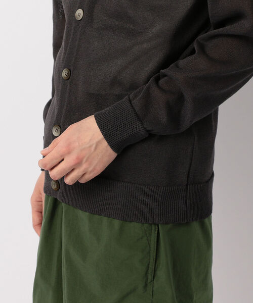 GLOSTER(グロスター)の「Vネックカーディガン(カーディガン/ボレロ・メンズ・ネイビー/グレー/キャメル・S/M/L/XL)」の11枚目の写真