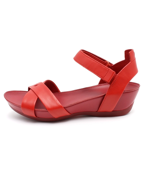 CAMPER(カンペール)の「MICRO (ミクロ)(サンダル・レディース・レッド・23.0cm/22.5cm/23.5cm/25.0cm/24.0cm)」の8枚目の写真