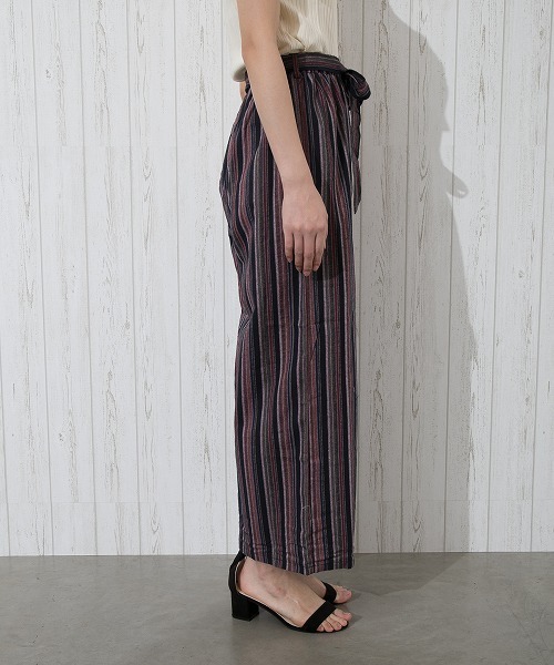 Libby&Rose(リビーアンドローズ)の「マルチストライプワイドパンツ(その他パンツ・レディース・ブラック/レッド/ブルー・FREE)」の10枚目の写真