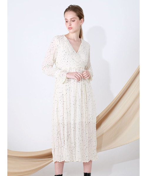 ACYM(アシーム)の「Vintage dot long ワンピース(ワンピース・レディース・ブラック/アイボリー・FREE)」の9枚目の写真
