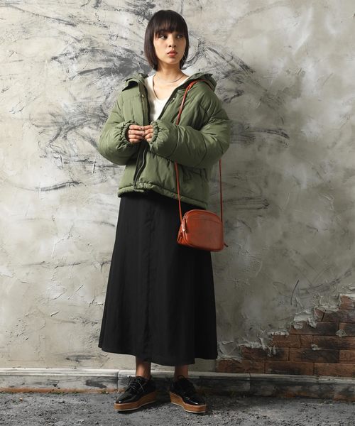 classicalelf(クラシカルエルフ)の「レトロミニショルダーバッグ(ショルダーバッグ・レディース・ブラック/ブラウン・ONE SIZE)」の8枚目の写真