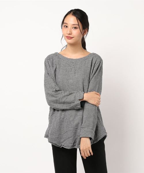 BELLUNA(ベルーナ)の「あったか裏フリースブラウス(シャツ/ブラウス・レディース・ブラック×グレー/ブラックミックス/ターコイズブルー/グレー/ピンク/サンドグレー/グリーン・MEDIUM/LARGE/X-LARGE/XX-LARGE/XXX-LARGE/XXXX-LARGE)」の11枚目の写真