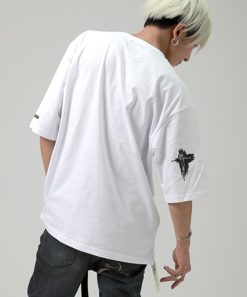 DECOY&CO.(デコイアンドシーオー)の「デコイアンドシーオー プリヴェイルTシャツ(Tシャツ/カットソー・メンズ・ブラック/ホワイト・MEDIUM/LARGE/X-LARGE)」の5枚目の写真