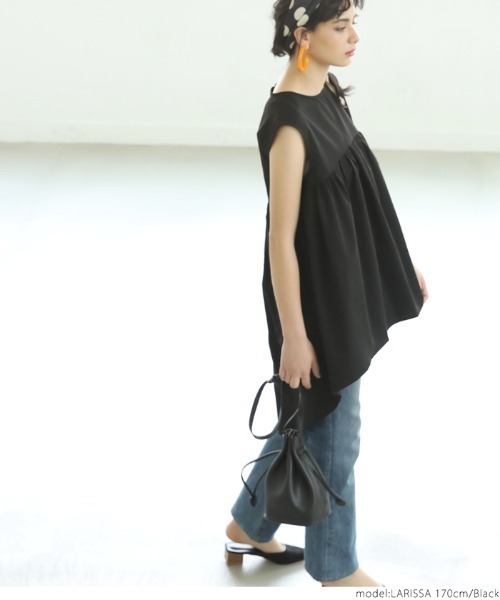 coca(coca)(コカ)の「ギャザーチュニック(チュニック・レディース・ホワイト/ブラック・ONE SIZE)」の9枚目の写真
