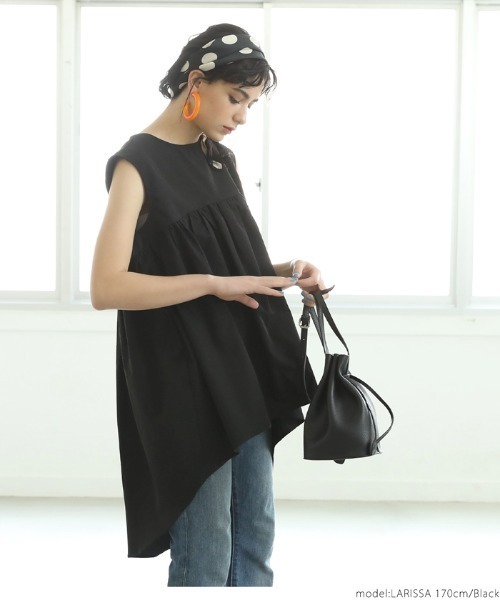 coca(coca)(コカ)の「ギャザーチュニック(チュニック・レディース・ホワイト/ブラック・ONE SIZE)」の6枚目の写真