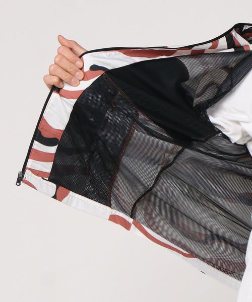 UNDER ARMOUR（アンダーアーマー）の「アンダーアーマー UA SPORTSTYLE WIND FZ JACKET PRINTED（その他アウター・メンズ・ブラウン/ブラック・XXL/S/M/XL/L）」の5枚目の写真