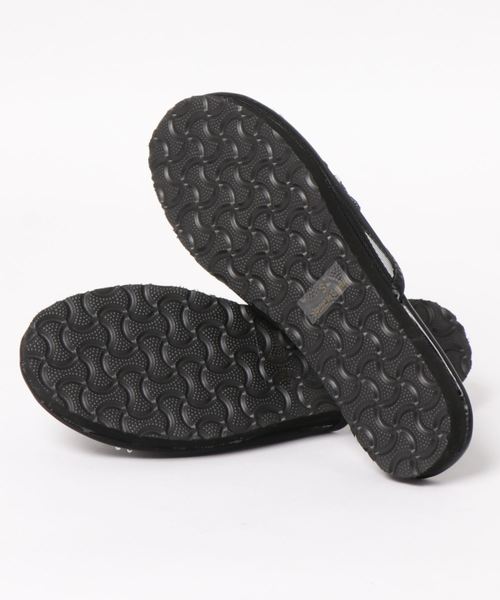 KOBE LETTUCE(コウベレタス)の「フラワーチュールフラットサンダル(サンダル・レディース・ブラック/シルバー/ゴールド/アイボリー/バーガンディー・S/M/L/LL)」の7枚目の写真