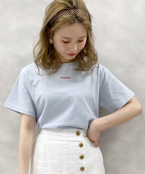one after another NICE CLAUP（ワンアフターアナザーナイスクラップ）の「ぷっくりロゴTシャツ（Tシャツ/カットソー・レディース・ブラック/オフホワイト/サックスブルー・FREE）」の3枚目の写真
