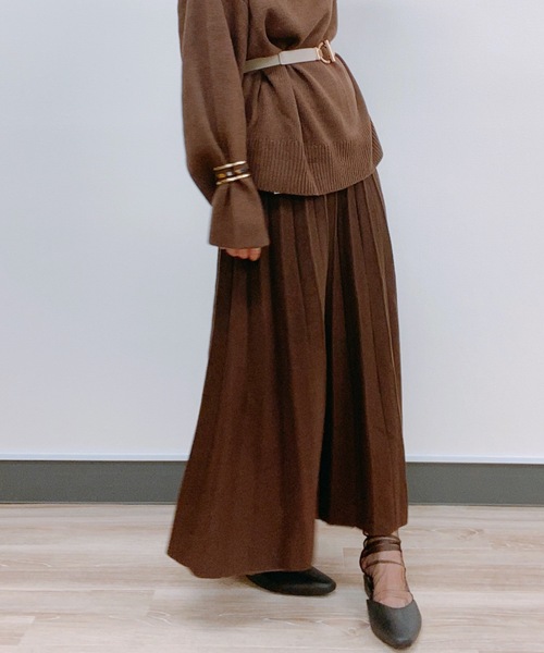 ap retro（アプレトロ）の「プリーツニットスカート【ZOZO限定アイテム】（スカート・レディース・ブラック/ベージュ/ブラウン/オフホワイト・FREE）」の13枚目の写真