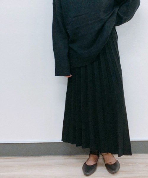 ap retro（アプレトロ）の「プリーツニットスカート【ZOZO限定アイテム】（スカート・レディース・ブラック/ベージュ/ブラウン/オフホワイト・FREE）」の9枚目の写真