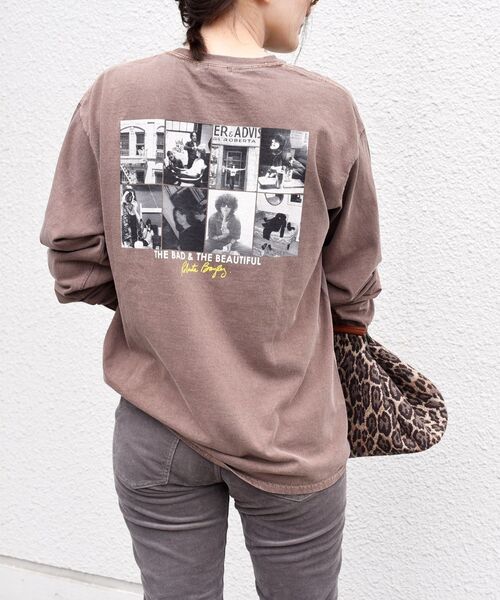 SHIPS(シップス)の「【WEB限定】GOODSPEED:ROBERTA BAYLEY ピグメントTEE◇(Tシャツ/カットソー・レディース・ブラウン/ベージュ・ONE SIZE)」の2枚目の写真