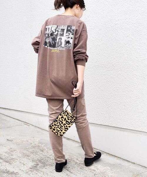 SHIPS(シップス)の「【WEB限定】GOODSPEED:ROBERTA BAYLEY ピグメントTEE◇(Tシャツ/カットソー・レディース・ブラウン/ベージュ・ONE SIZE)」の7枚目の写真